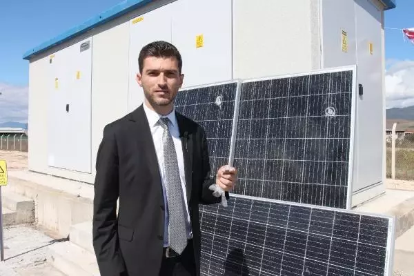 GÜNEŞ PANELLERİNE 20 GÜNDE 3 YORGUN MERMİ İSABET ETTİ