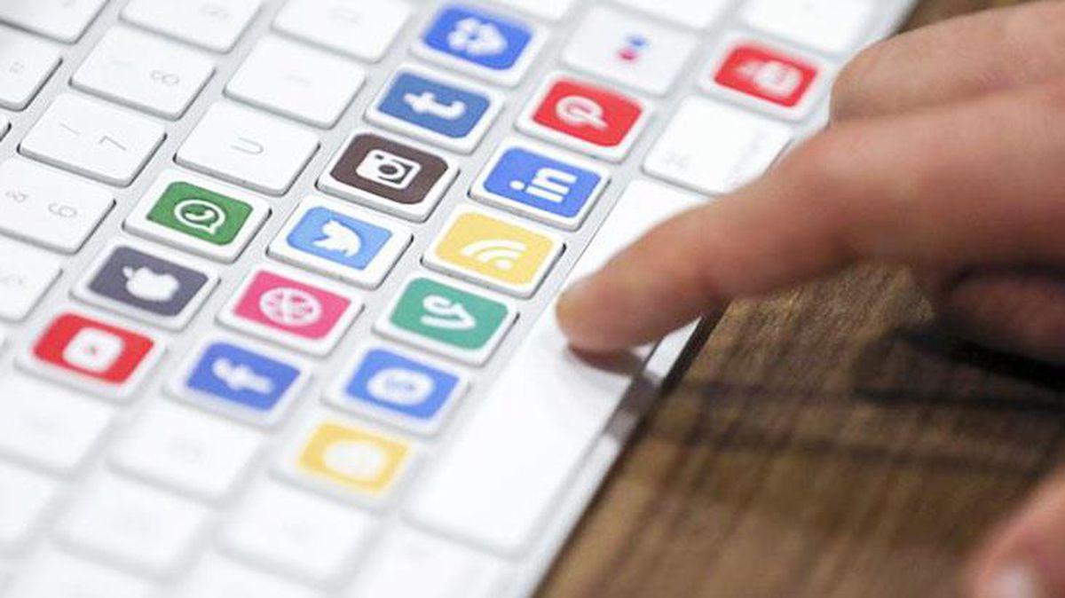 6 saatlik kesintide kullanıcı bilgileri mi çalındı? Facebook'tan merak edilen soruya yanıt