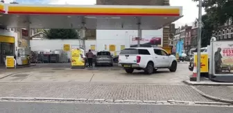 Tesco: Askerin akaryakıt sevkiyatına başladığı İngiltere'de akaryakıt sorunu devam ediyor Tesco: Askerin akaryakıt sevkiyatına başladığı İngiltere'de akaryakıt sorunu devam ediyor