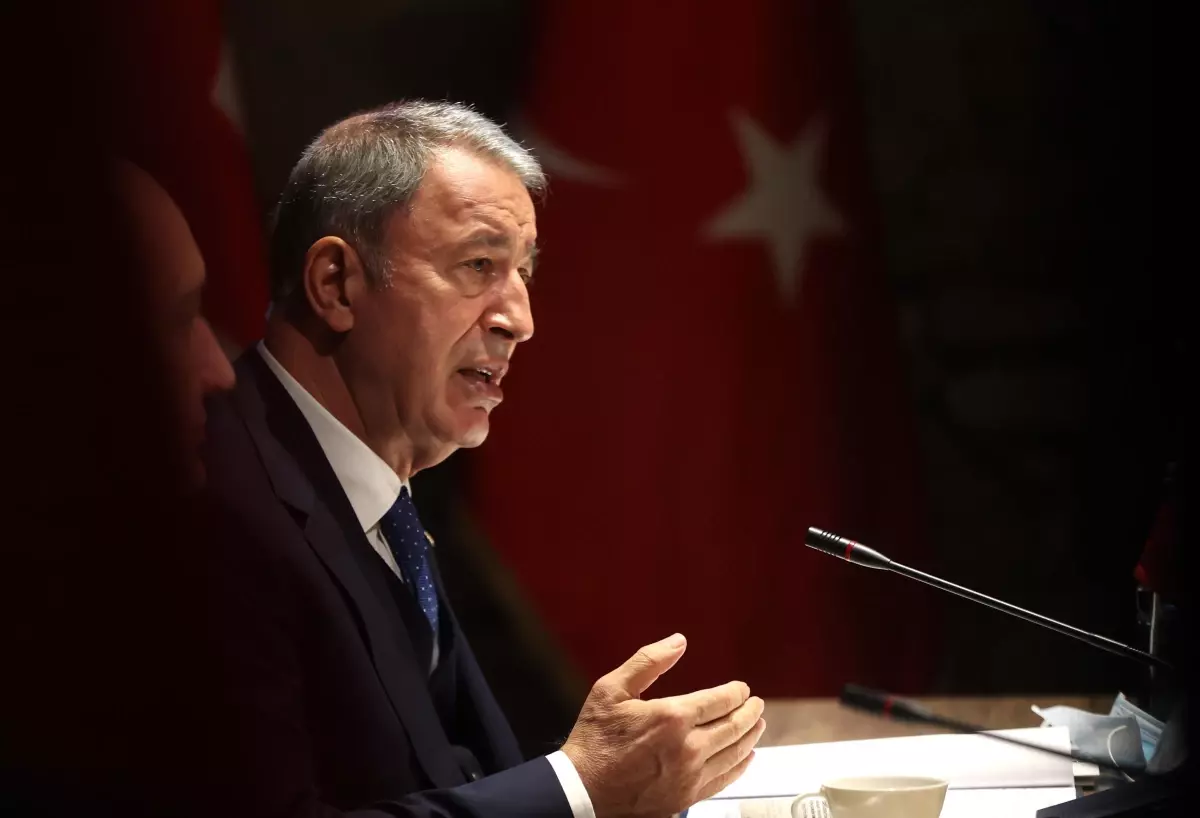 Bakan Akar: Türkiye-Gürcistan-Azerbaycan ilişkilerinin gelişmesinden memnuniyet duyuyoruz (2)