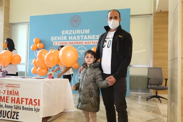 Erzurum'da hamilelere Kovid-19'a karşı anne sütüyle aşının ehemmiyeti anlatıldı