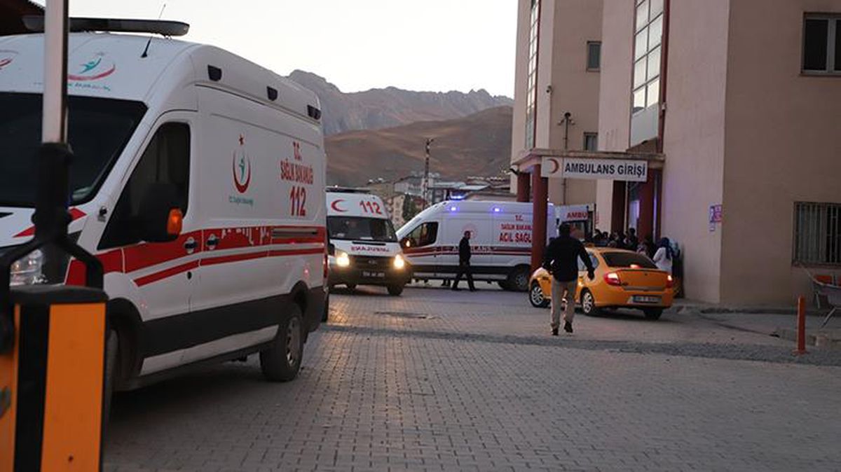 Hakkari'de maden ocağında gerçekleşen göçükte 2 işçi hayatını kaybetti