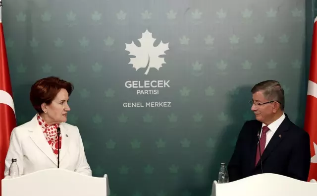 Akşener, Gelecek Partisi Genel Lideri Davutoğlu'nu ziyaret etti