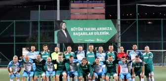 İzmit Belediyesi Başkanlık Kupası'nda heyecan başladı