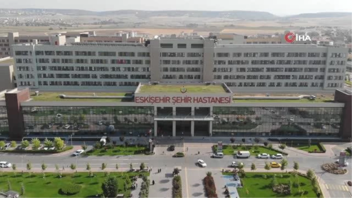 Eskişehir Kent Hastanesi'nde 'Skolyoz' tedavileri umut ışığı oluyor