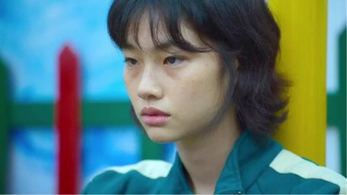 Squid Game dizisinin Kang Sae-byeok karakteri kimdir? HoYeon Jung kimdir? HoYeon Jung kaç yaşında ve nereli?