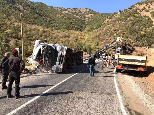 Şemdinli'de trafik kazası: 1 ölü