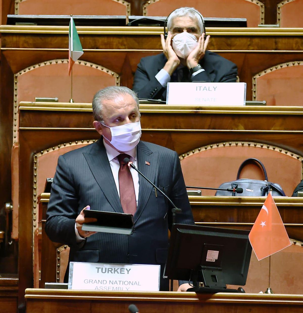 TBMM Başkanı Şentop'tan insanı merkeze alan yaklaşımın benimsenmesi çağrısı Açıklaması