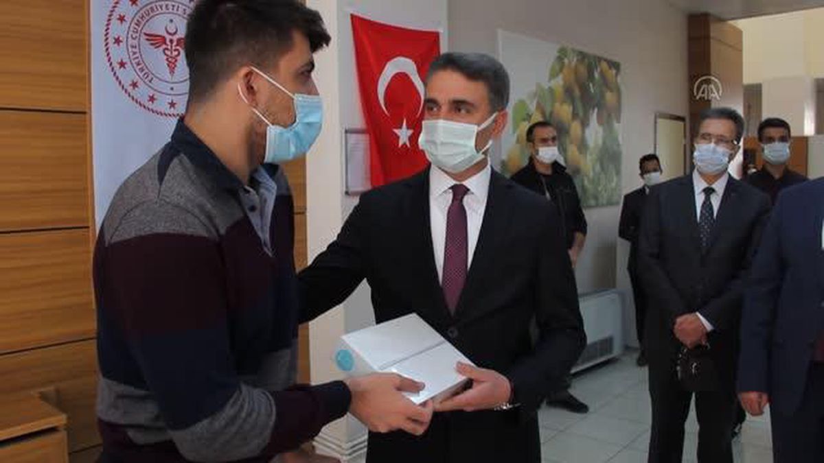 Vali Baruş'tan, ikinci doz aşı olmayan 30 bin kişiye çağrı