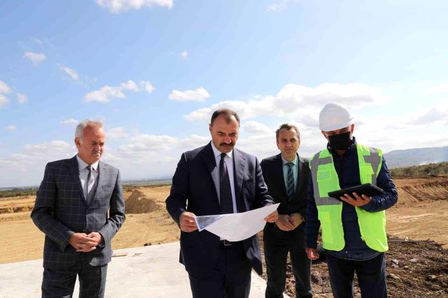 vali kaldirim yeni hastanenin yapiminin 3 14445759 o