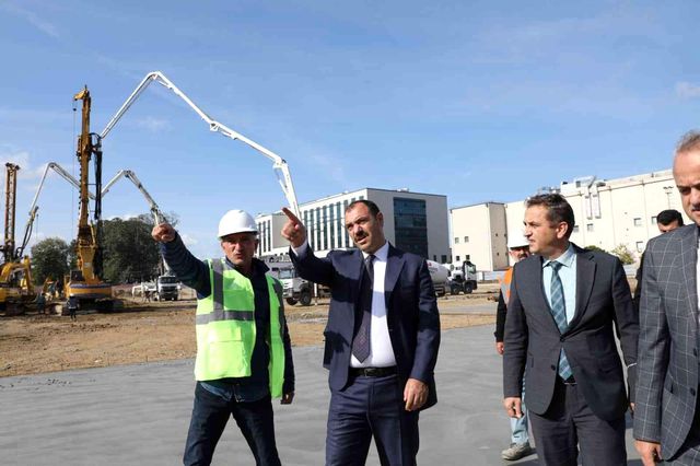 vali kaldirim yeni hastanenin yapiminin 7 14445759 o