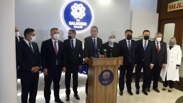 BAKAN ÖZER AŞILANMIŞ VE ANTİKOR OLUŞTURMUŞ ÖĞRETMEN ORANIMIZ YÜZDE 90