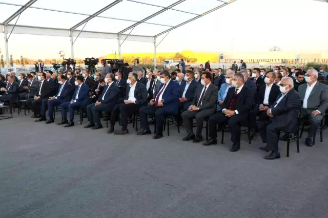 Sanayi ve Teknoloji Bakanı Varank: Pandemiye rağmen yatırımlarımız hız kesmeden devam ediyor