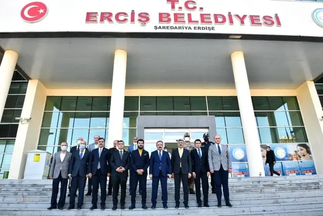 Bakan Yardımcısı Çataklı, Van'da İlçe Ziyaretleri Gerçekleştirdi