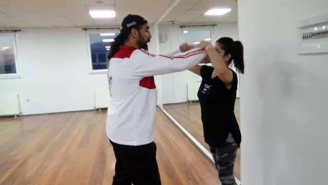 Kadınlar şiddete karşı savunma sporu öğreniyor