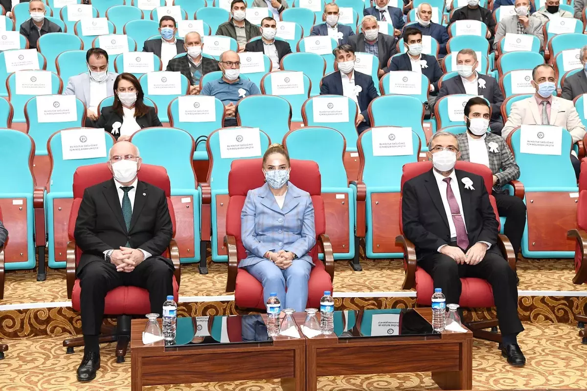 Cami ve Din Görevlileri Haftası Dolayısıyla Düzenlenen Program Vali Funda Kocabıyık'ın Katılımıyla Gerçekleştirildi