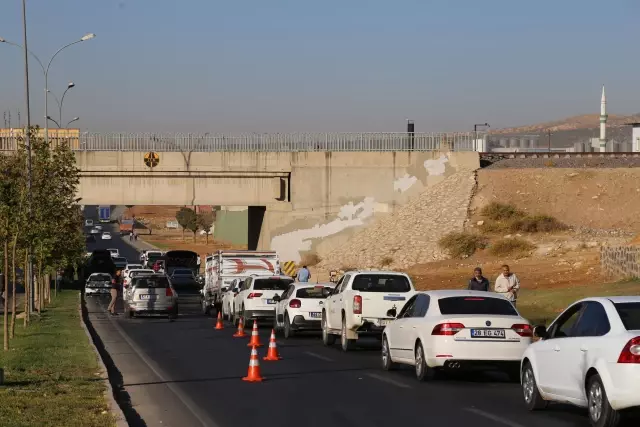Son dakika haberleri | GAZİANTEP - 9 aracın karıştığı zincirleme trafik kazasında iki kişi yaralandı
