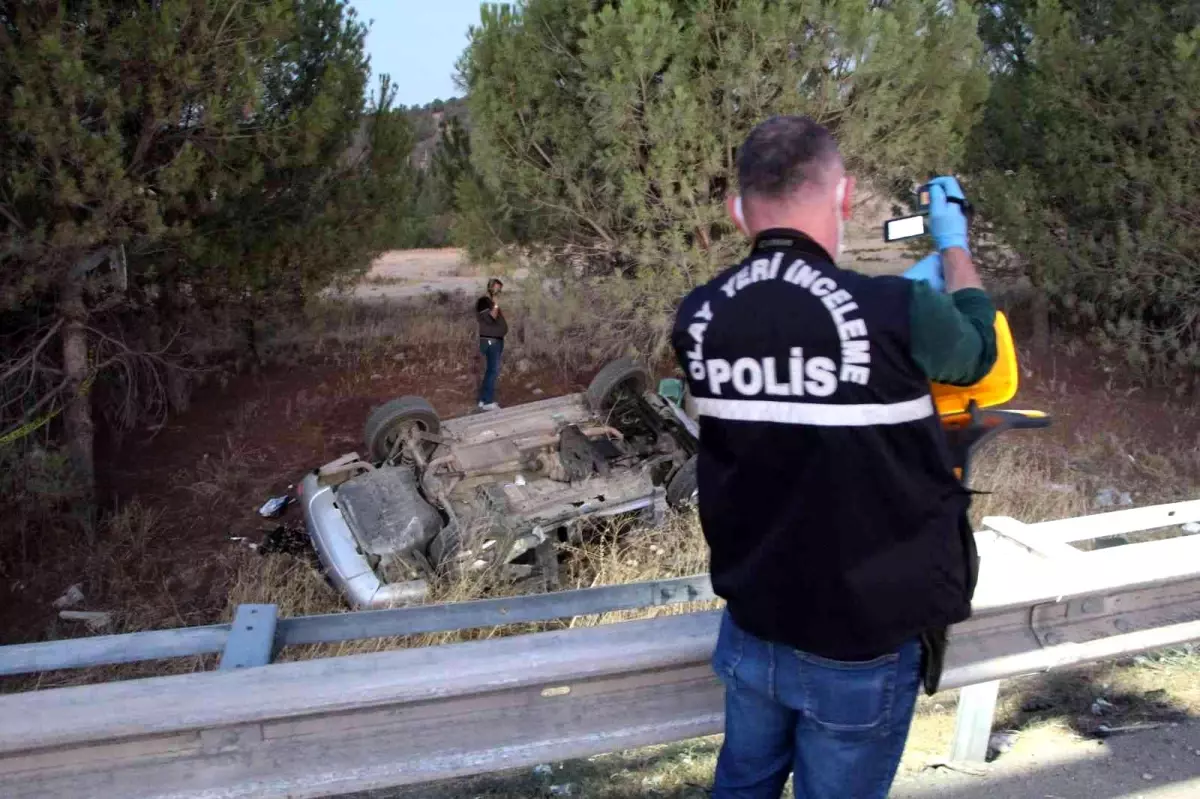 Son dakika haberleri! Hurdaya dönen otomobilden ağır yaralı çıkarılan sürücü hastane yolunda hayatını kaybetti