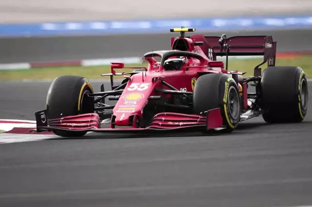 Hamilton, İstanbul Park tarihinin en hızlı pilotu oldu
