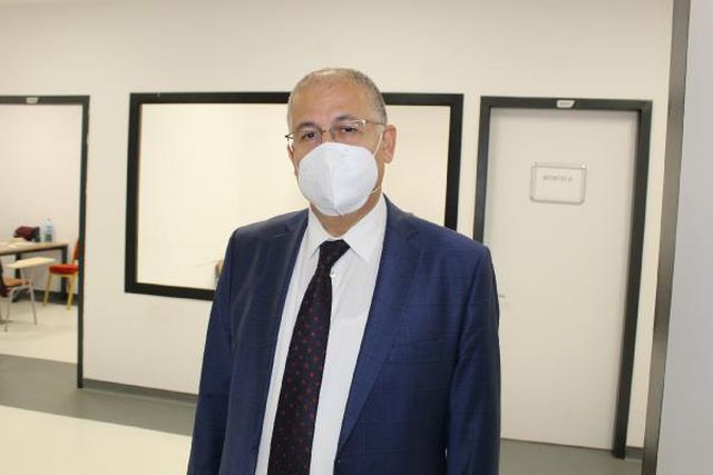 kocaeli universitesi hastanesi nde asi olanla 6 14446588 o