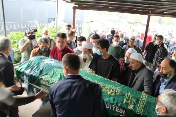 Mete Gazoz, anneannesinin öldüğü kazayı anlattı: Vurduğu yerden 30 metre ileriye fırlatmış