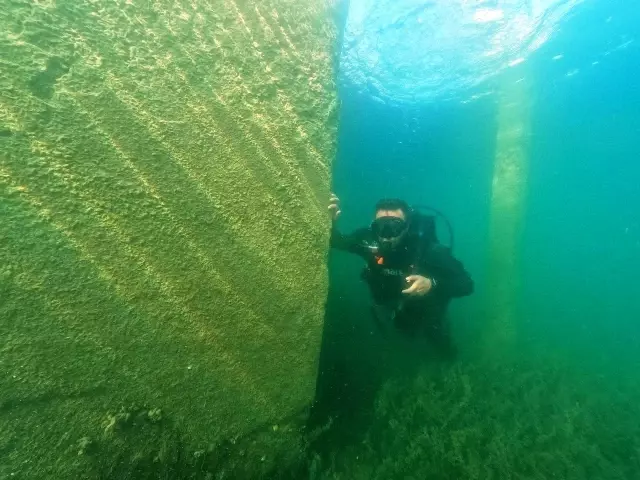 Su altı dalışçıları Halfeti'de batık şehri fotoğrafladı