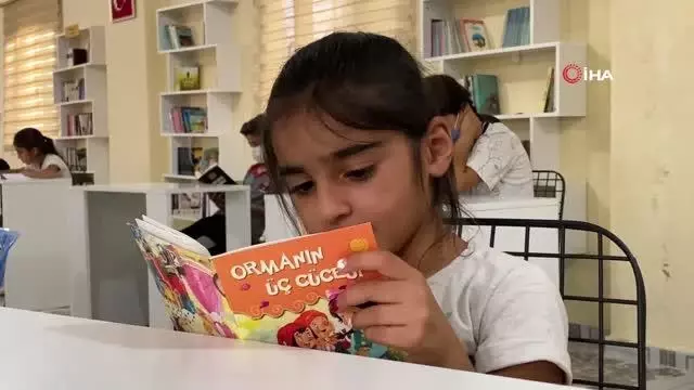 Taziye evini kütüphaneye çevirerek mahallenin kütüphane ihtiyacını giderdiler