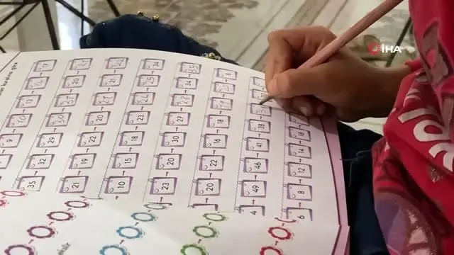 Taziye evini kütüphaneye çevirerek mahallenin kütüphane ihtiyacını giderdiler