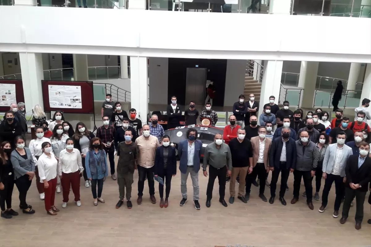 Teknoloji Fakültesi TEKNOFEST 2021'e Katılan Takımları İçin Ödül Töreni Düzenledi