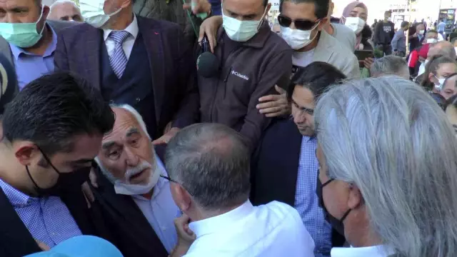 Vatandaştan Davutoğlu&#39;na tepki: &#39;Biz seni sevmiştik. Ta ki yol arkadaşına  ihanet edene kadar&#39; - Haberler