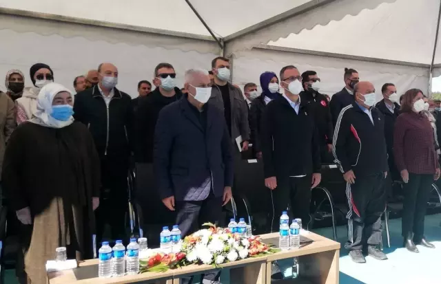 Bakan Kasapoğlu ve AK Parti'li Yıldırım, gençlik festivaline katıldı