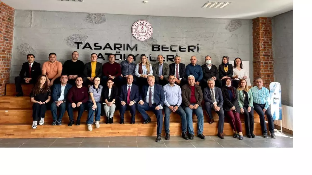AZERBAYCAN İLE ÜLKEMİZ ARASINDA İMZALANAN MESLEKİ EĞİTİM İŞBİRLİĞİ PROTOKOLÜ KAPSAMINDA EĞİTİMLER DÜZENLENİYOR