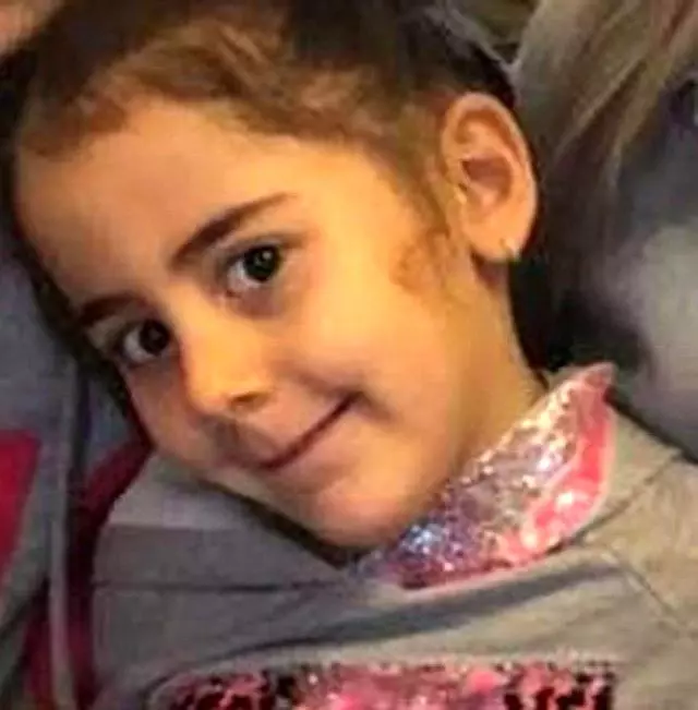Balkondan düşen 8 yaşındaki çocuk hayatını kaybetti