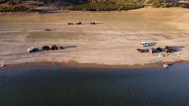 En büyük balığı tutmak için kıyasıya yarıştılar