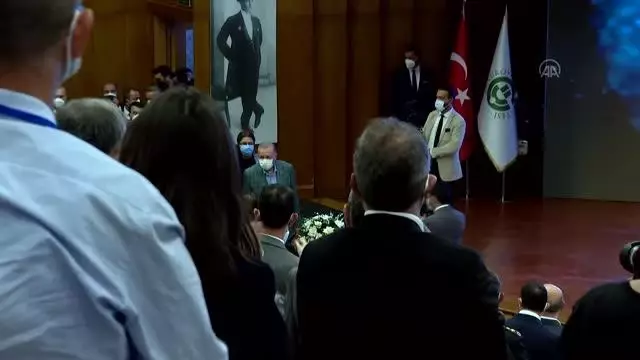 Son dakika gündem: Cumhurbaşkanı Erdoğan: Artık üniversitelerimizde kapasite sorunu kalmadığı için tüm gücümüzü kalitenin yükseltilmesine vereceğimiz bir döneme girdik