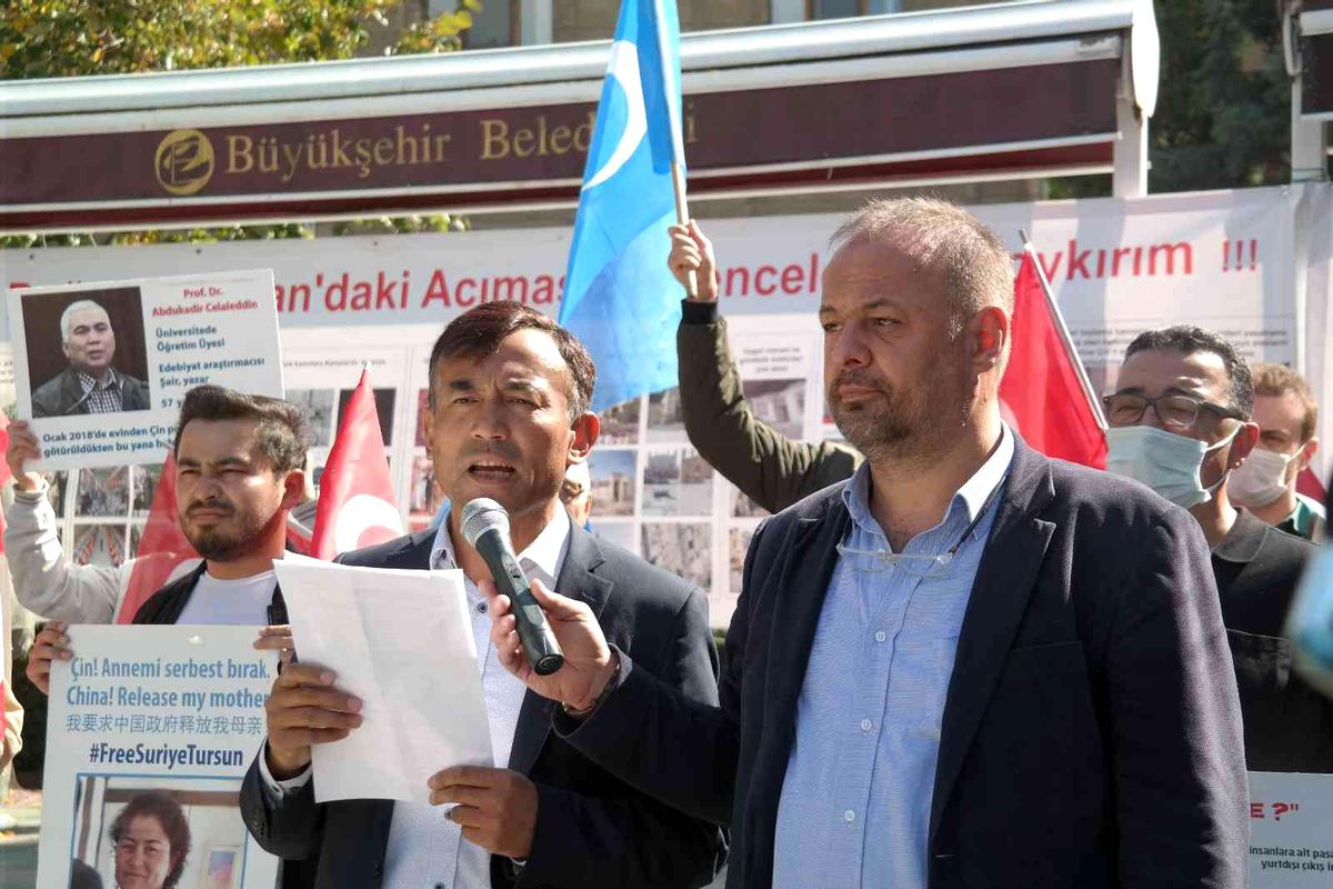 Doğu Türkistanlı mağdurlar Çin'in zulmünü duyurmak için Eskişehir'e geldi