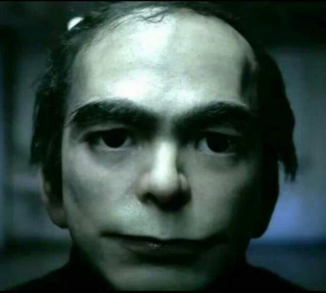 Onu tanımayan yok! Geceleri herkesin rüyasına giren adam hakkındaki yeni söylenti ürküttü