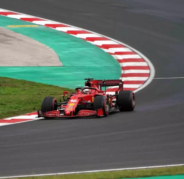 Hamilton kazandı ancak ilk sıra Bottas'ın!
