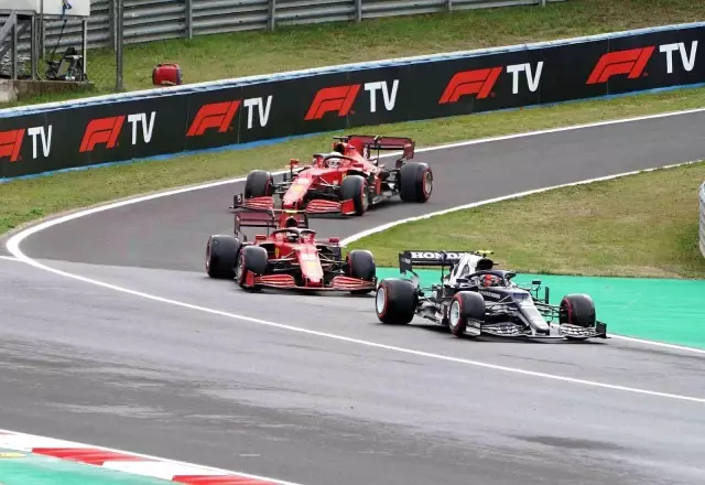 Hamilton kazandı ancak ilk sıra Bottas'ın!