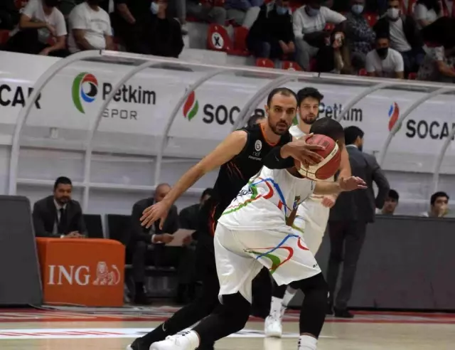 ING Basketbol Süper Ligi: Aliağa Petkim Spor: 81 Galatasaray: 95
