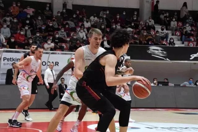 ING Basketbol Süper Ligi: Aliağa Petkim Spor: 81 Galatasaray: 95