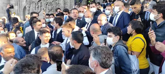 İstanbul Büyükşehir Belediye Başkanı İmamoğlu Erzurum'da tarihi yerleri gezdi