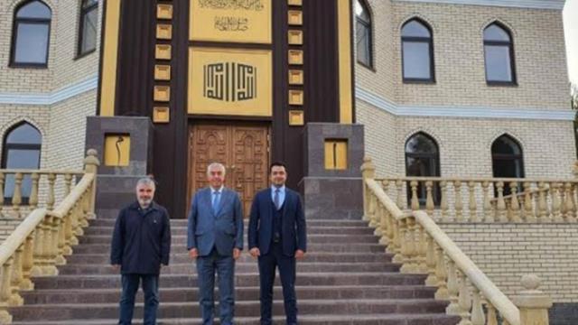 Rusya'da cami yaptıran Gökdeniz Karadeniz, Cumhurbaşkanı Erdoğan'ı açılışa davet etti