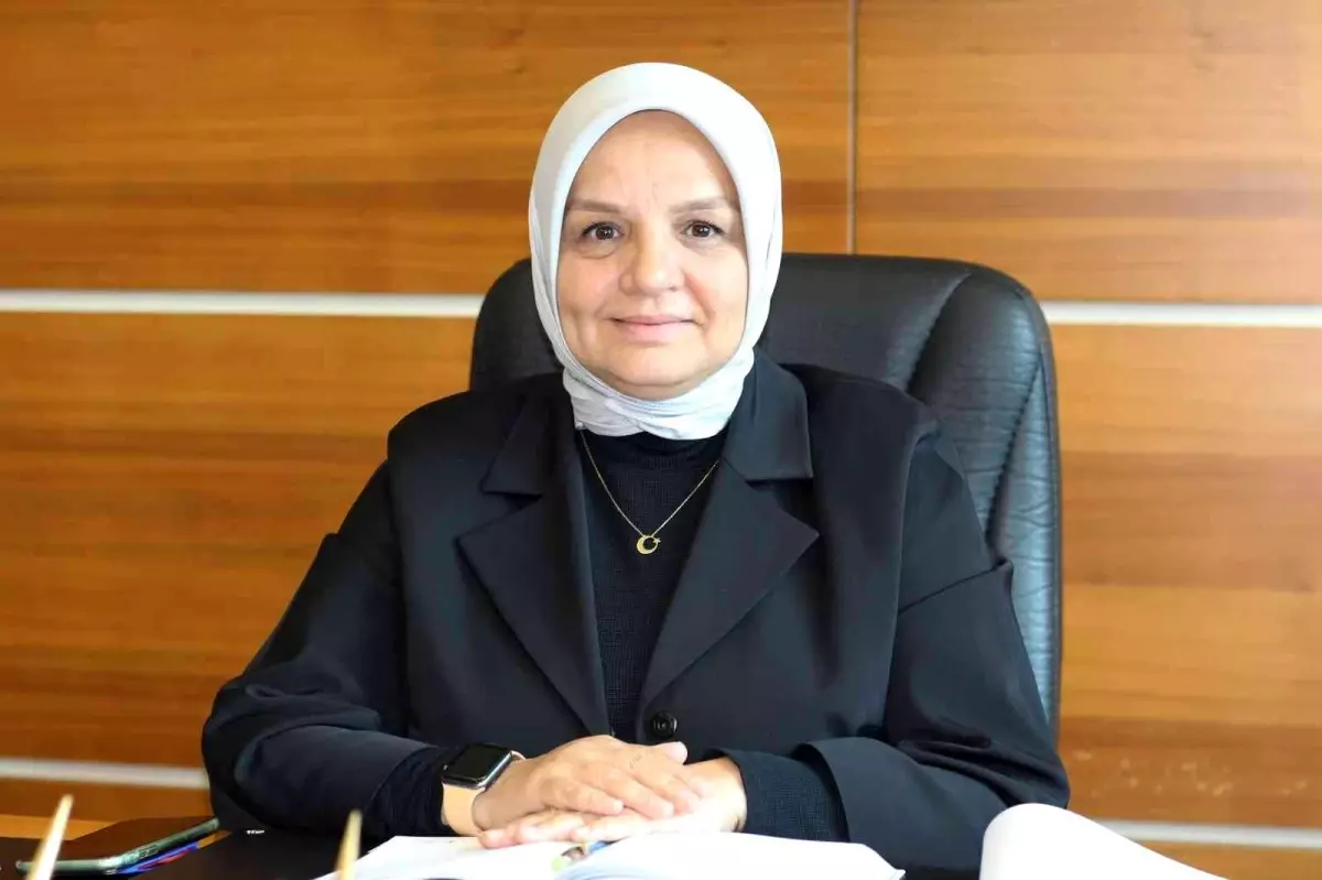 Ak Parti Genel Merkez Kadin Kollari Baskani Kesir Ak Parti Kadin Politikalari Konusunda Hicbir Isi Tesadufen Yapmadi Haberler