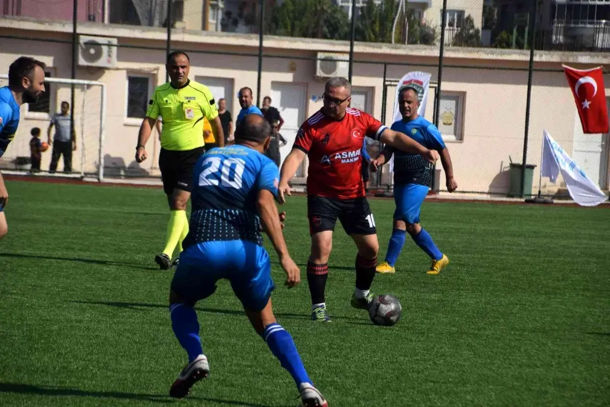 Aliağa Masterler: 7 Esentepe Masterler: 2