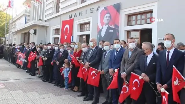 Atatürk'ün Cumhurbaşkanı olarak Manisa'ya ilk gelişinin 96'ncı yılı törenlerle kutlandı