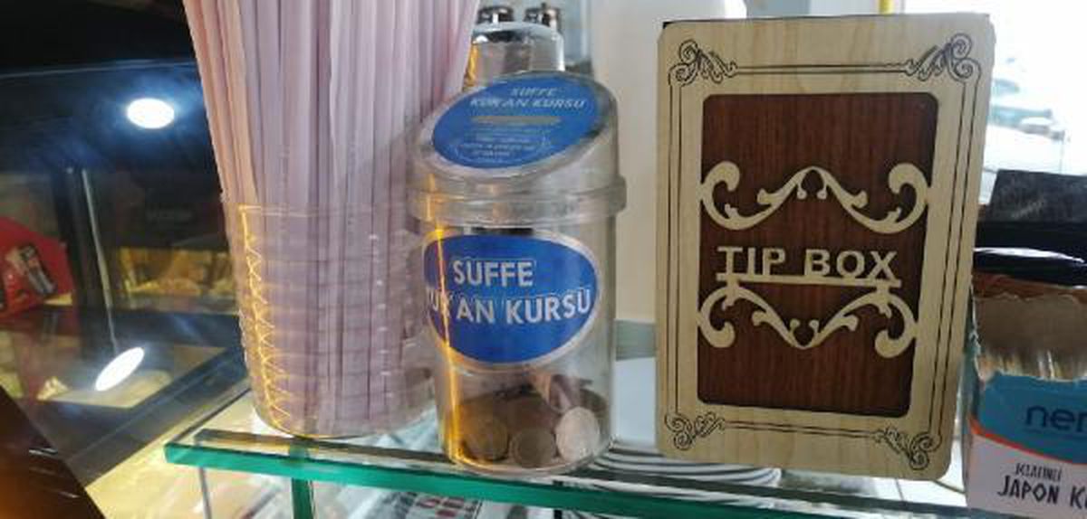 BAĞCILAR'DA BÖREKÇİYE DADANAN HIRSIZ SADAKA KUTUSUNU 4 KEZ ÇALDI