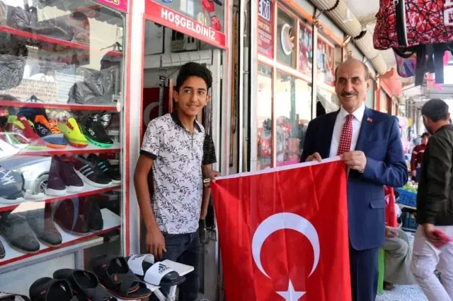 Barış Pınarı Harekatının yıldönümünde vatandaşlara bayram hediyesi