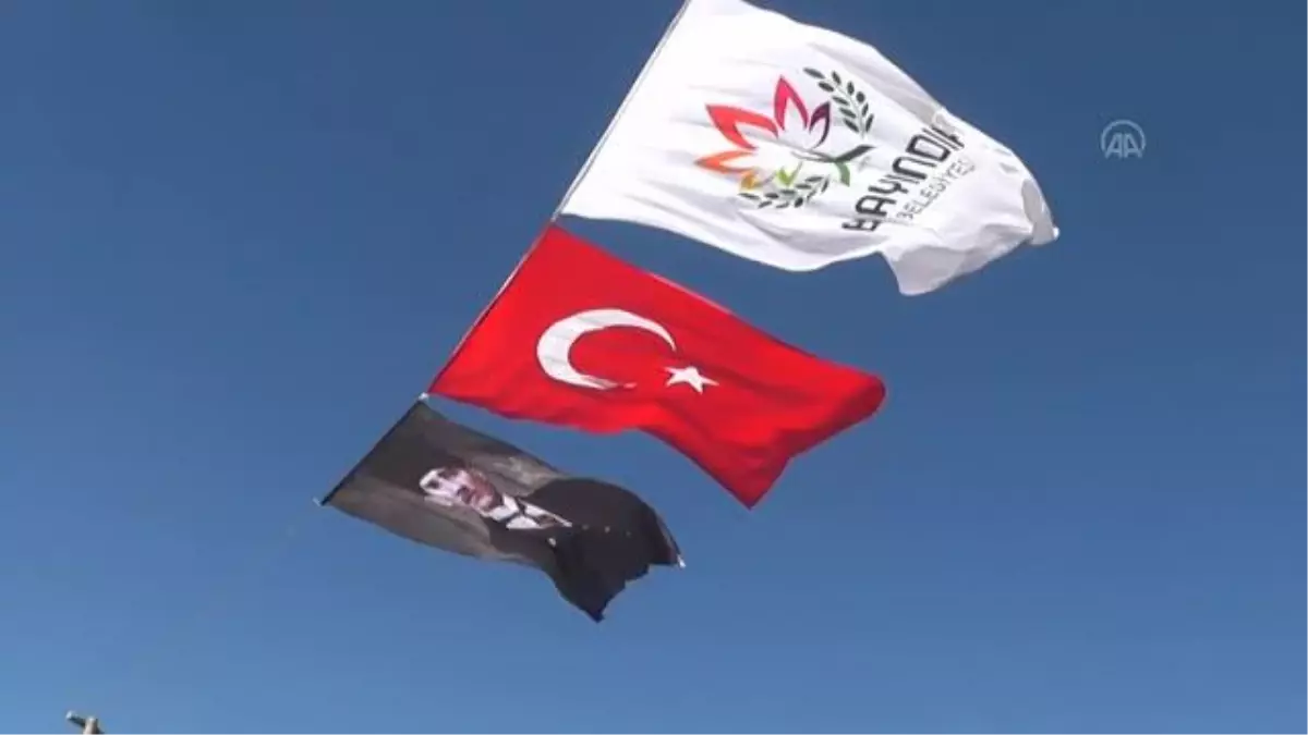 Bayındır'da rahvan atlar, SMA hastası Defne için yarıştı
