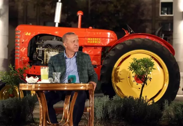 Son dakika haber | Cumhurbaşkanı Erdoğan, Adana'da gençlerle buluştu